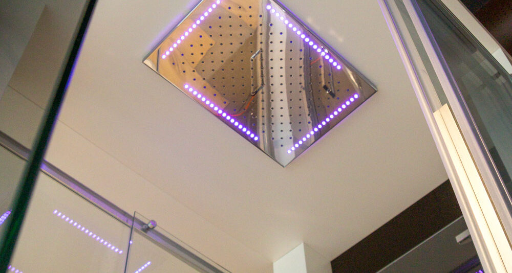 box-doccia-2-forma-e-materia